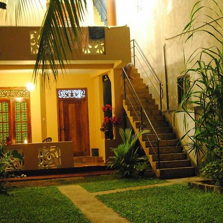 Kumara Guest House Unawatuna Dış mekan fotoğraf
